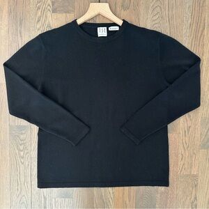 TSE 100% Cashmere Crew Neck Long Sleeve Sweater in Black Size Medium